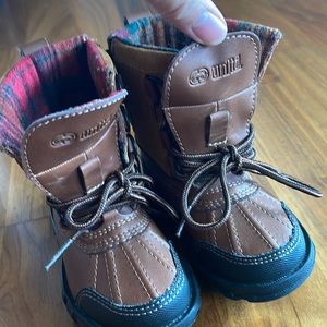 Ecko unlimited boys boots